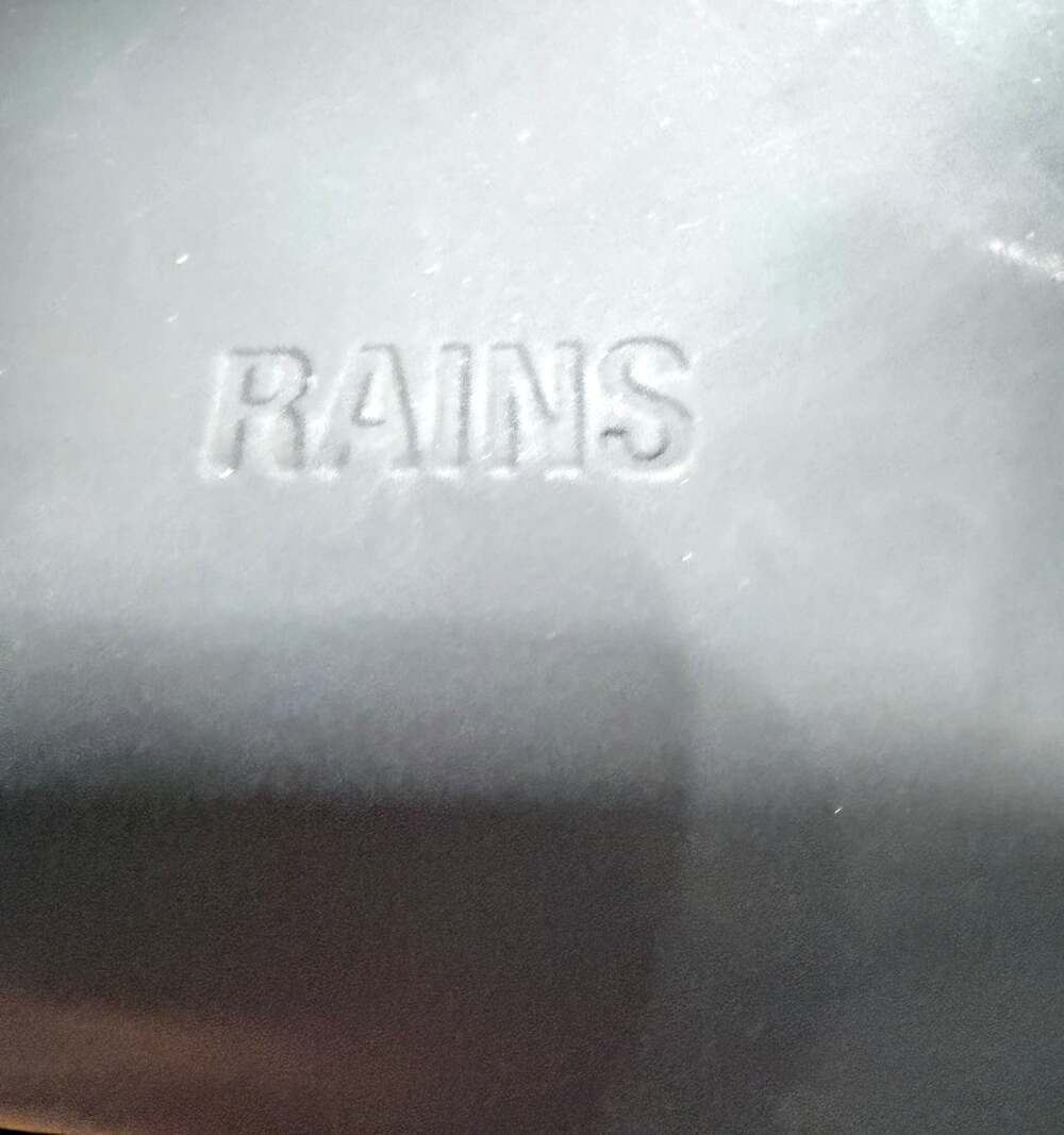 RAINS Waterproof Black Rucksack Backpack - Picture 4 of 6